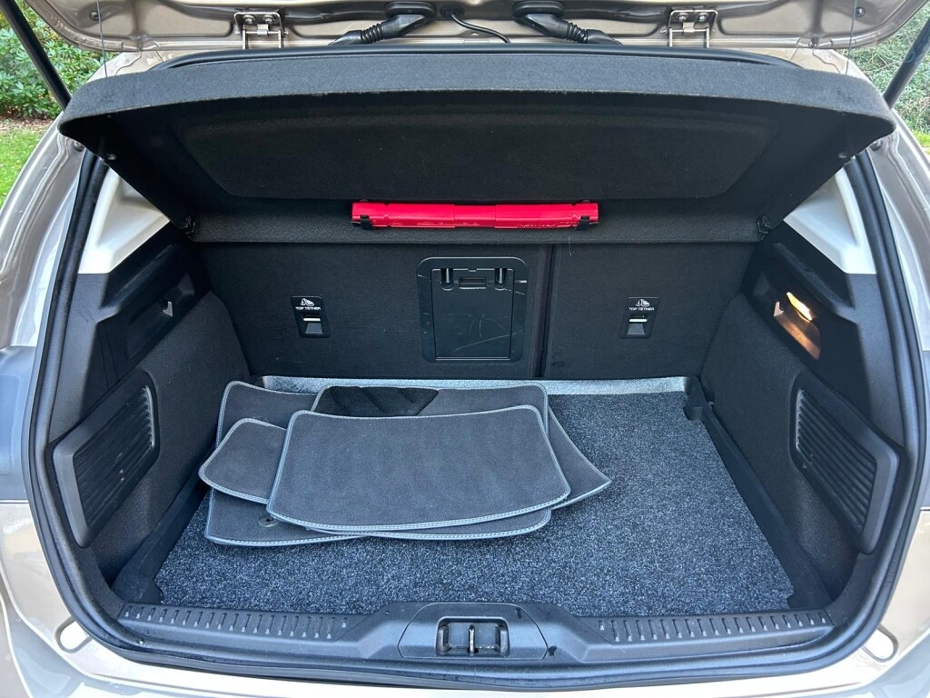 Used Ford Focus 2020 for sale - 77750293: Photo 39