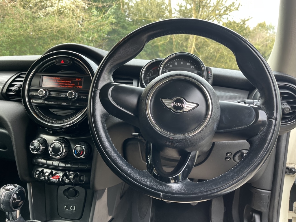 Used MINI Hatch 2015 for sale - 77991930: Photo 15