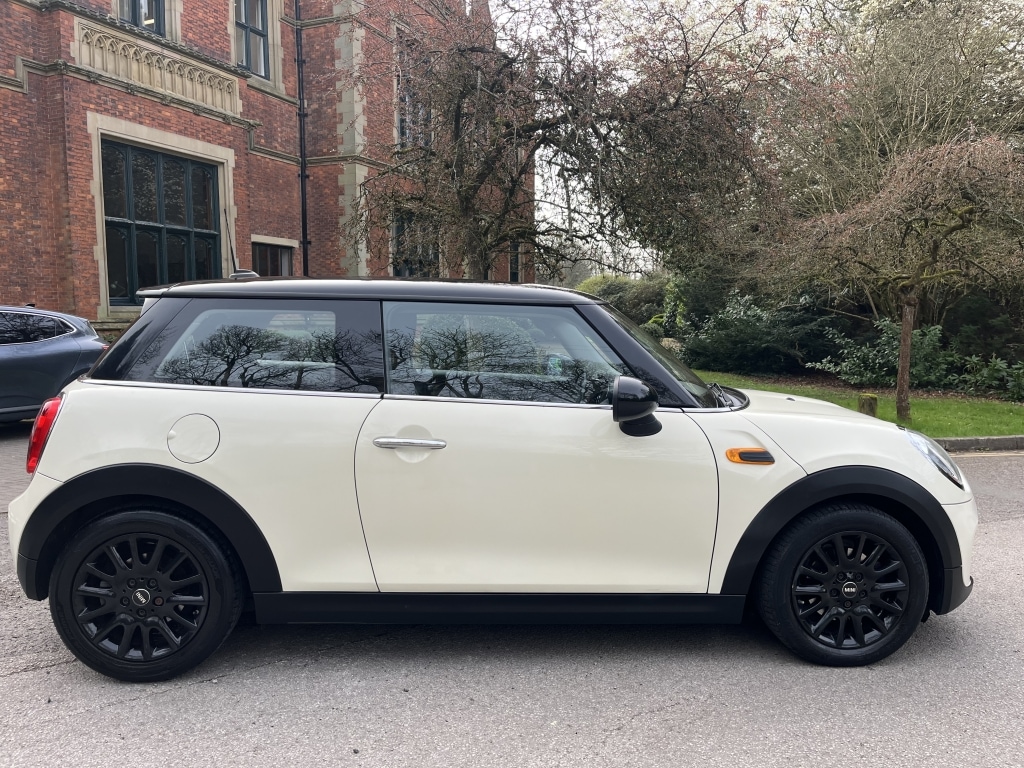 Used MINI Hatch 2015 for sale - 77991930: Photo 2