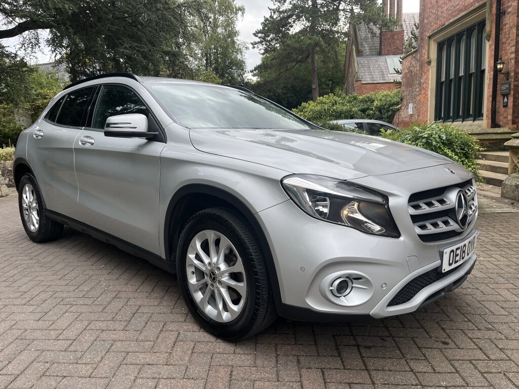 Used Mercedes-Benz GLA 2018 for sale - 76007347: Photo 1