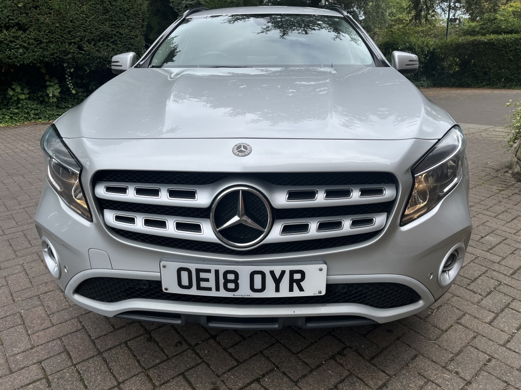 Used Mercedes-Benz GLA 2018 for sale - 76007347: Photo 2