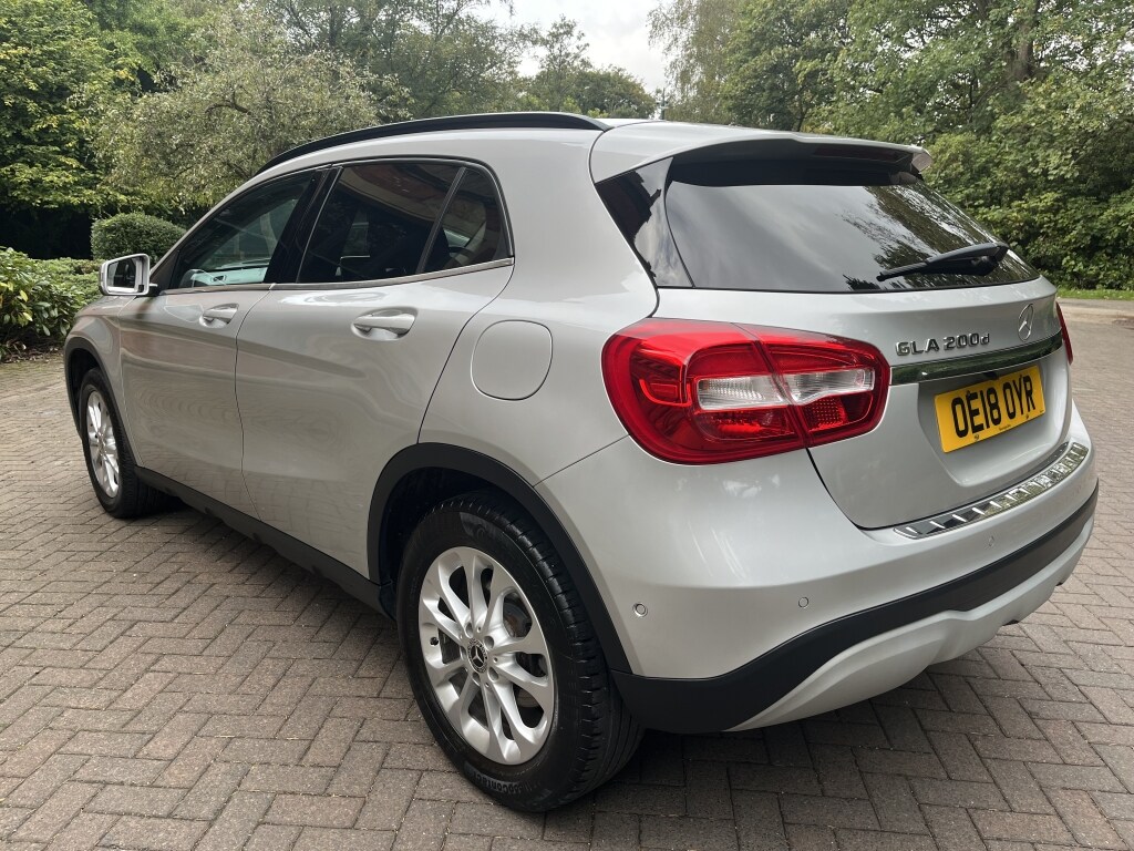 Used Mercedes-Benz GLA 2018 for sale - 76007347: Photo 4