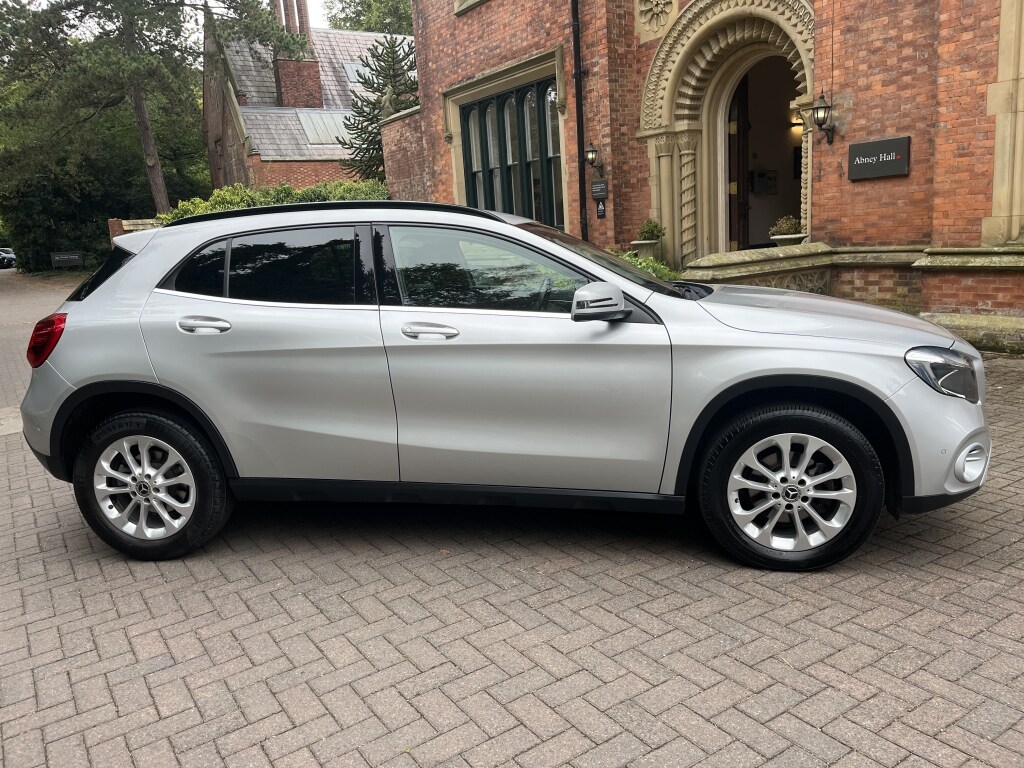 Used Mercedes-Benz GLA 2018 for sale - 76007347: Photo 5