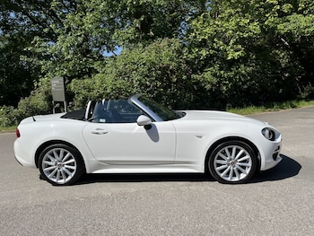 Used Fiat 124 Spider 2018 for sale - 74640817: Photo