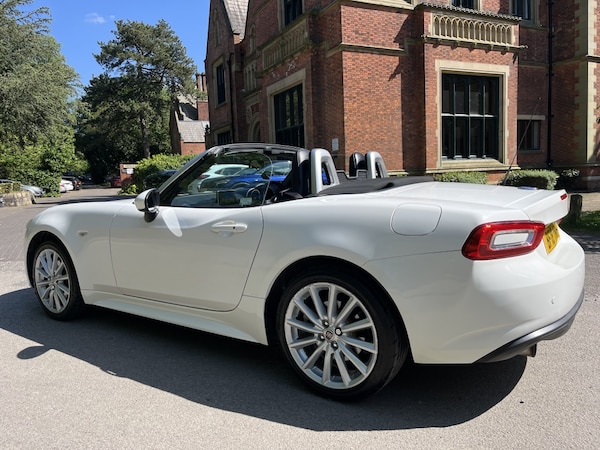 Used Fiat 124 Spider 2018 for sale - 74640817: Photo 4