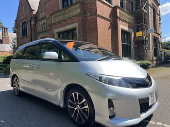 Used Toyota Estima undefined for sale - 79372327: Photo