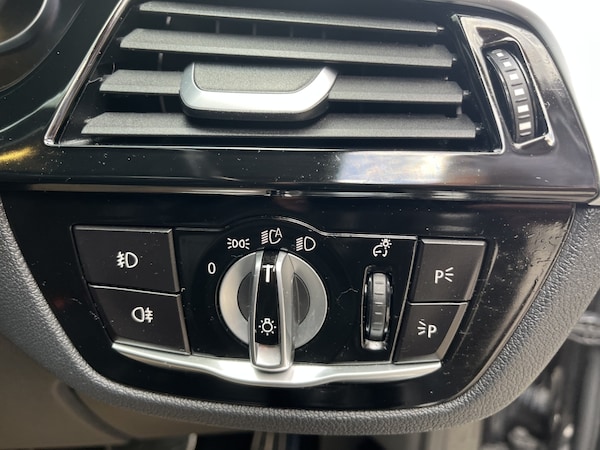 Used BMW 5 Series 2017 for sale - 75476233: Photo 29