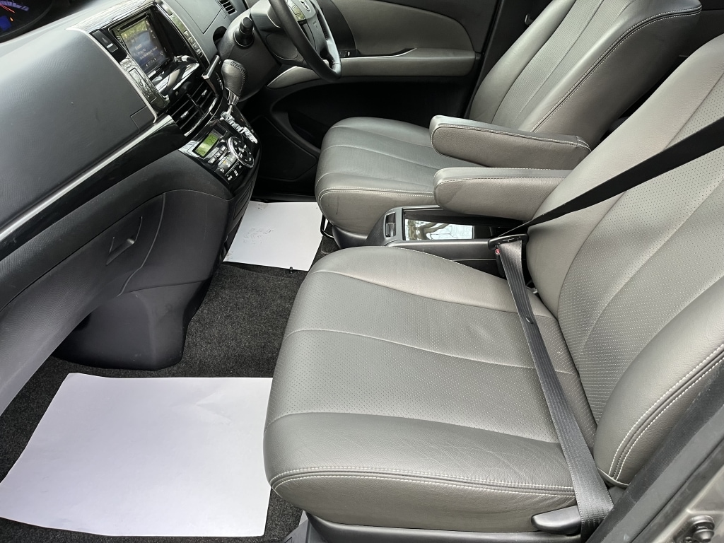 Used Toyota Estima 2015 for sale - 77024826: Photo 19