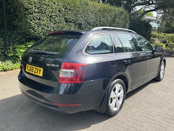 Used Skoda Octavia 2018 for sale - 73804088: Photo
