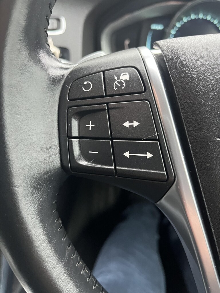 Used Volvo V60 2026 for sale - 77682067: Photo 9