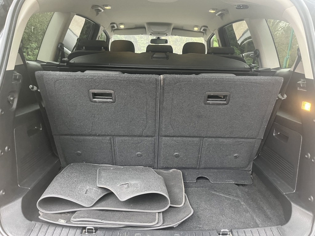 Used Ford S-Max 2013 for sale - 77189518: Photo 11