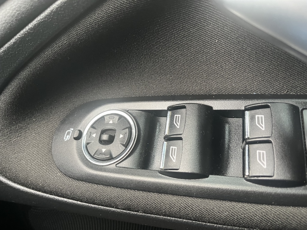 Used Ford S-Max 2013 for sale - 77189518: Photo 23