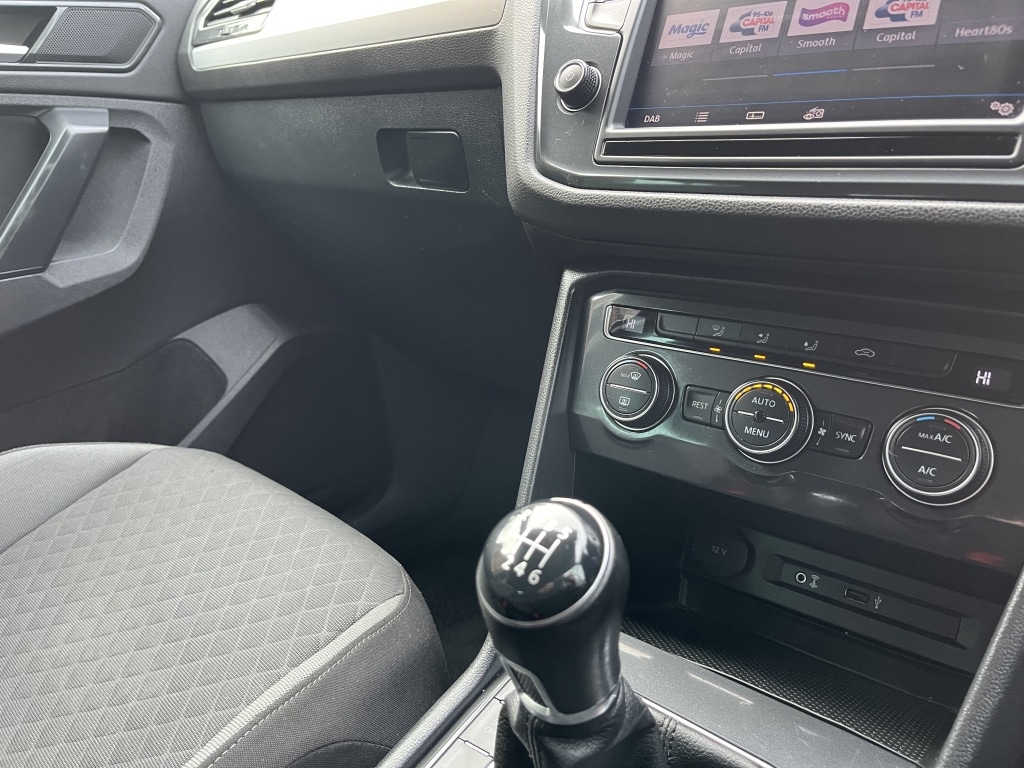 Used Volkswagen Tiguan 2016 for sale - 76970701: Photo 15