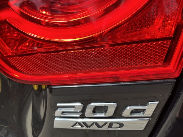Used Jaguar XE 2017 for sale - 74718995: Photo 23