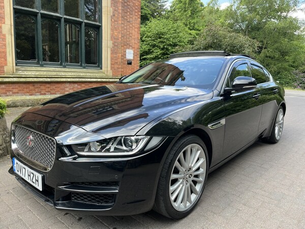 Used Jaguar XE 2017 for sale - 74718995: Photo 7