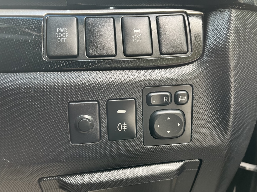 Used Toyota Estima 2026 for sale - 77669250: Photo 11