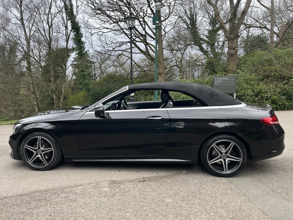 Used Mercedes-Benz C Class 2017 for sale - 77822555: Photo 2