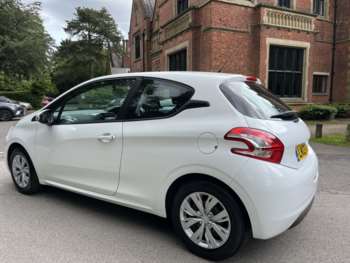 Used Peugeot 208 2013 for sale - 74847196: Photo