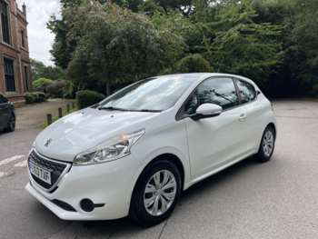 Used Peugeot 208 2013 for sale - 74847196: Photo