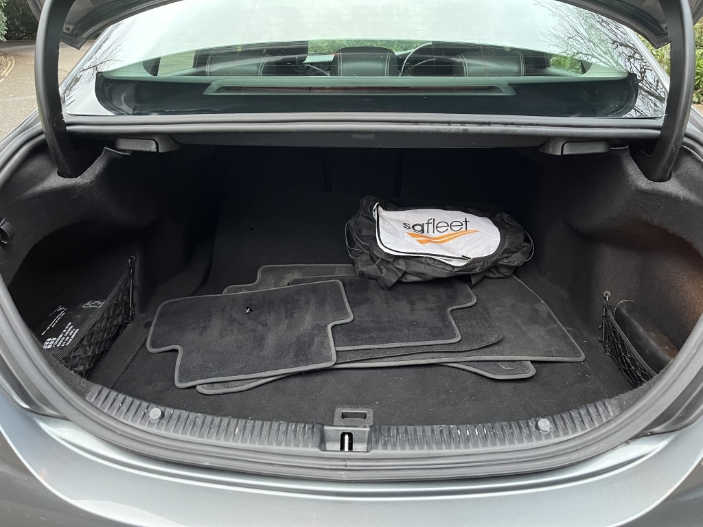 Used Mercedes-Benz C Class 2019 for sale - 76403513: Photo 11