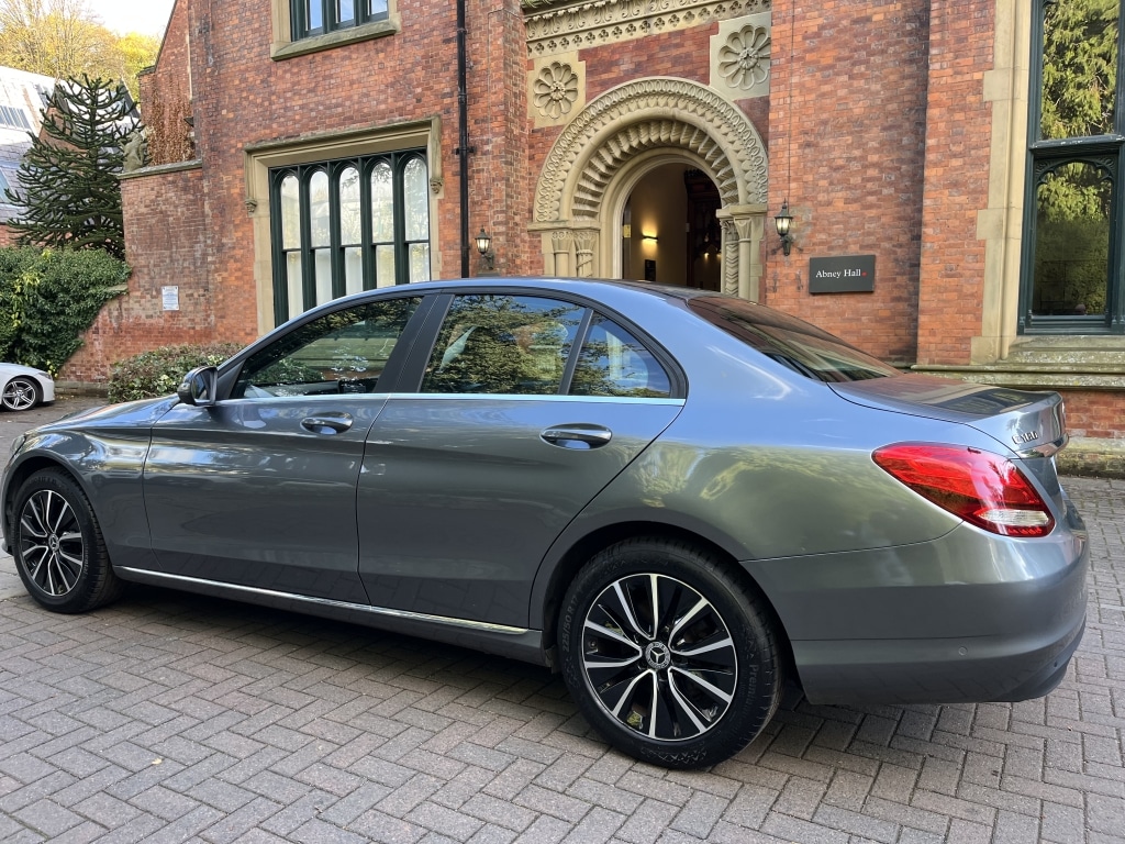 Used Mercedes-Benz C Class 2019 for sale - 76403513: Photo 5