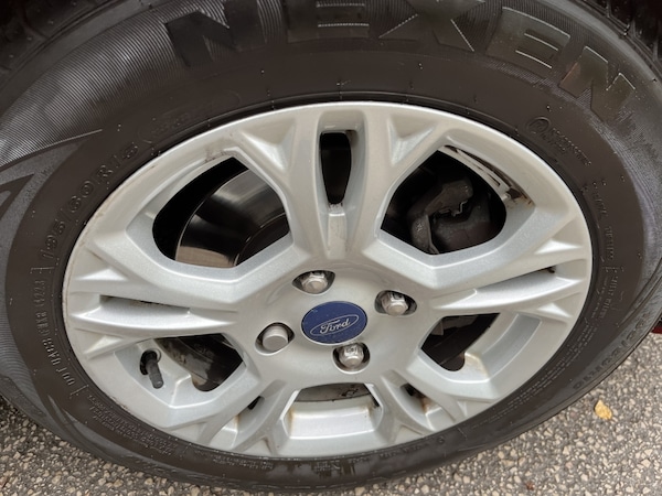 Used Ford B-MAX 2013 for sale - 76220542: Photo 13