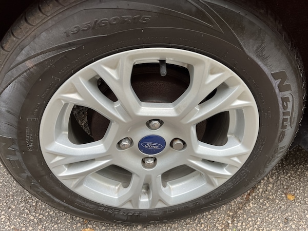 Used Ford B-MAX 2013 for sale - 76220542: Photo 14