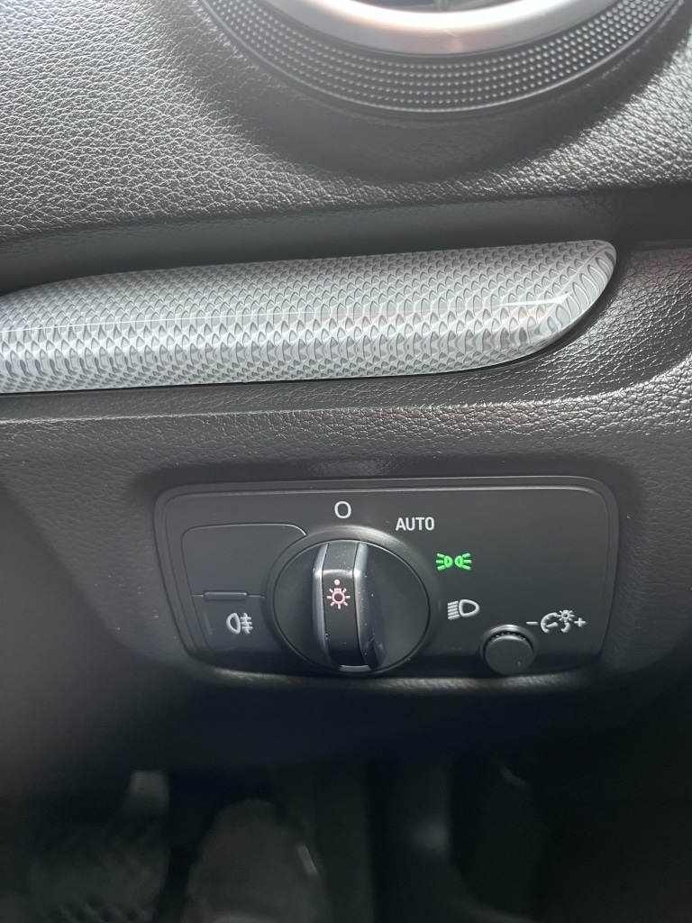 Used Audi A3 2015 for sale - 77881374: Photo 17