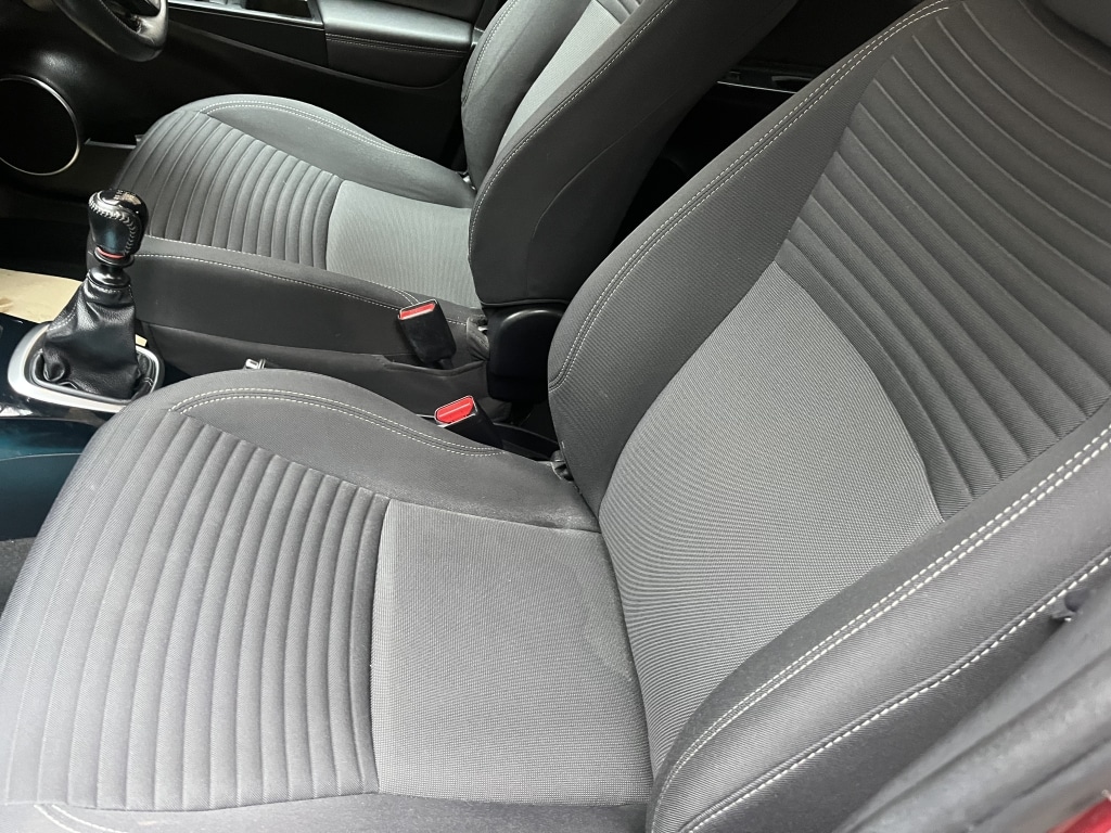 Used Toyota Yaris 2017 for sale - 77165186: Photo 5