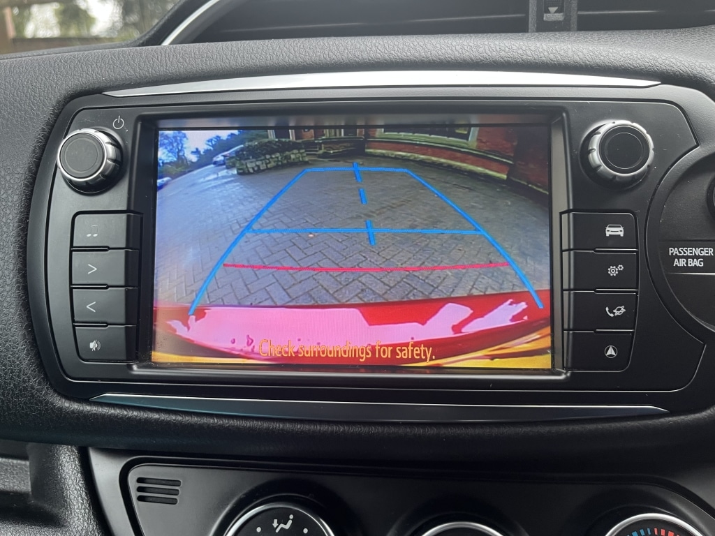 Used Toyota Yaris 2017 for sale - 77165186: Photo 9