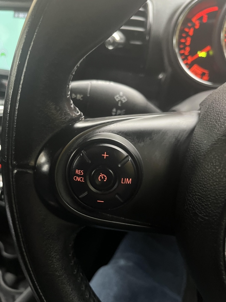 Used MINI Clubman 2018 for sale - 76497651: Photo 34