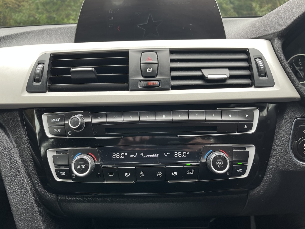 Used BMW 3 Series 2017 for sale - 77777428: Photo 11