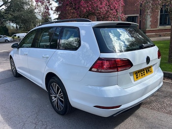 Used Volkswagen Golf 2018 for sale - 78229804: Photo