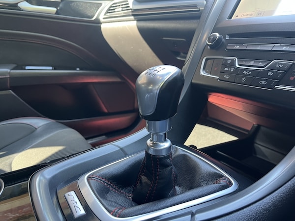 Used Ford Mondeo 2018 for sale - 74578113: Photo 27