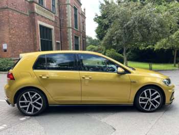 Used Volkswagen Golf 2017 for sale - 75017633: Photo