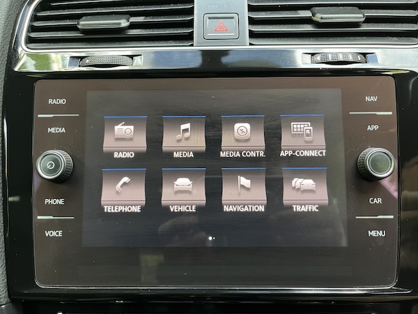 Used Volkswagen Golf 2017 for sale - 75017633: Photo 9