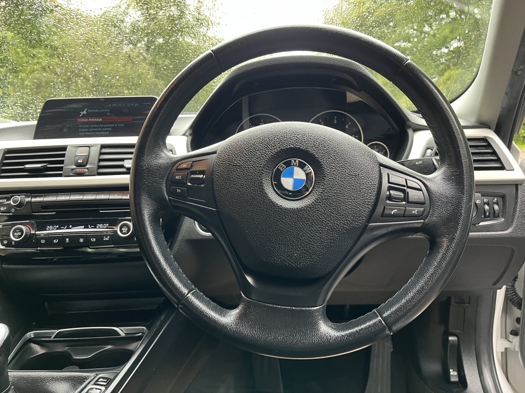 Used BMW 3 Series 2018 for sale - 75958474: Photo 14