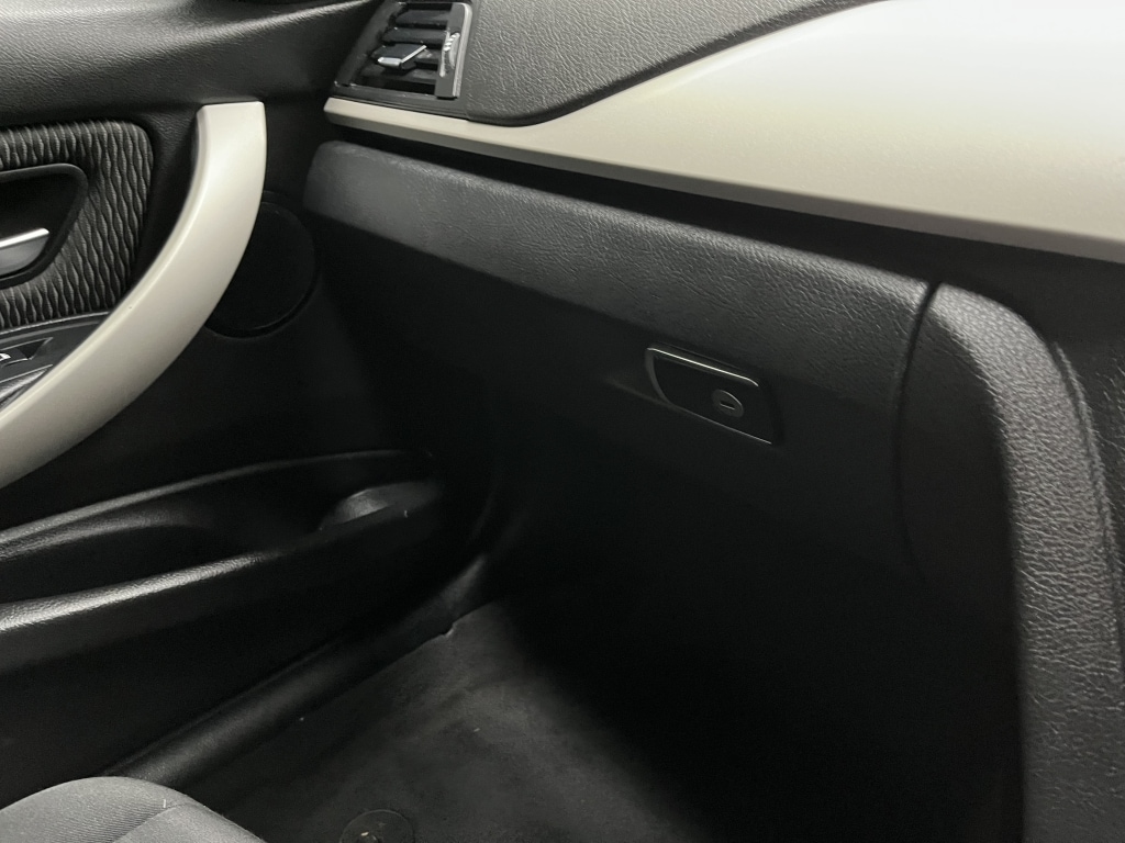 Used BMW 3 Series 2018 for sale - 75958474: Photo 18