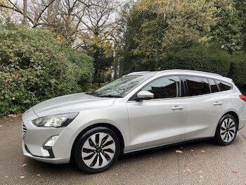 Used Ford Focus 2021 for sale - 76543151: Photo