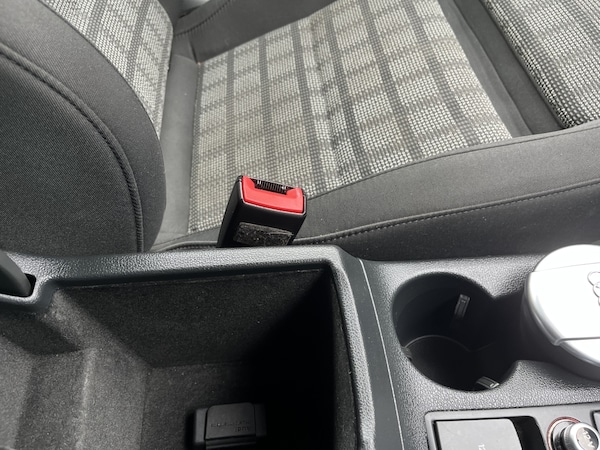 Used Audi Q3 2015 for sale - 74770740: Photo 28