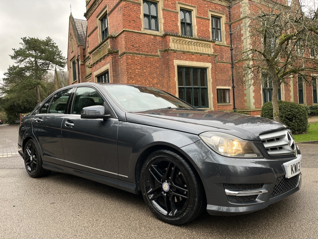 Used Mercedes-Benz C Class 2013 for sale - 77405555: Photo 2