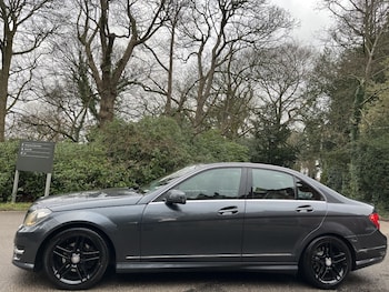 Used Mercedes-Benz C Class 2013 for sale - 77405555: Photo