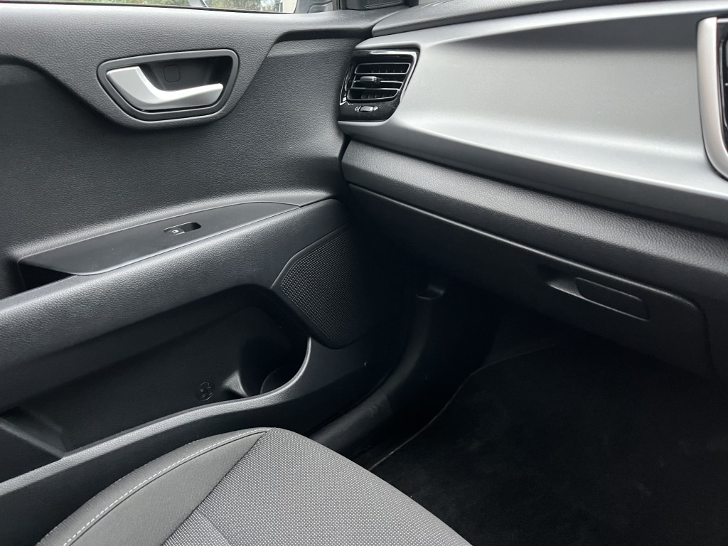 Used Kia Rio 2021 for sale - 76983570: Photo 14