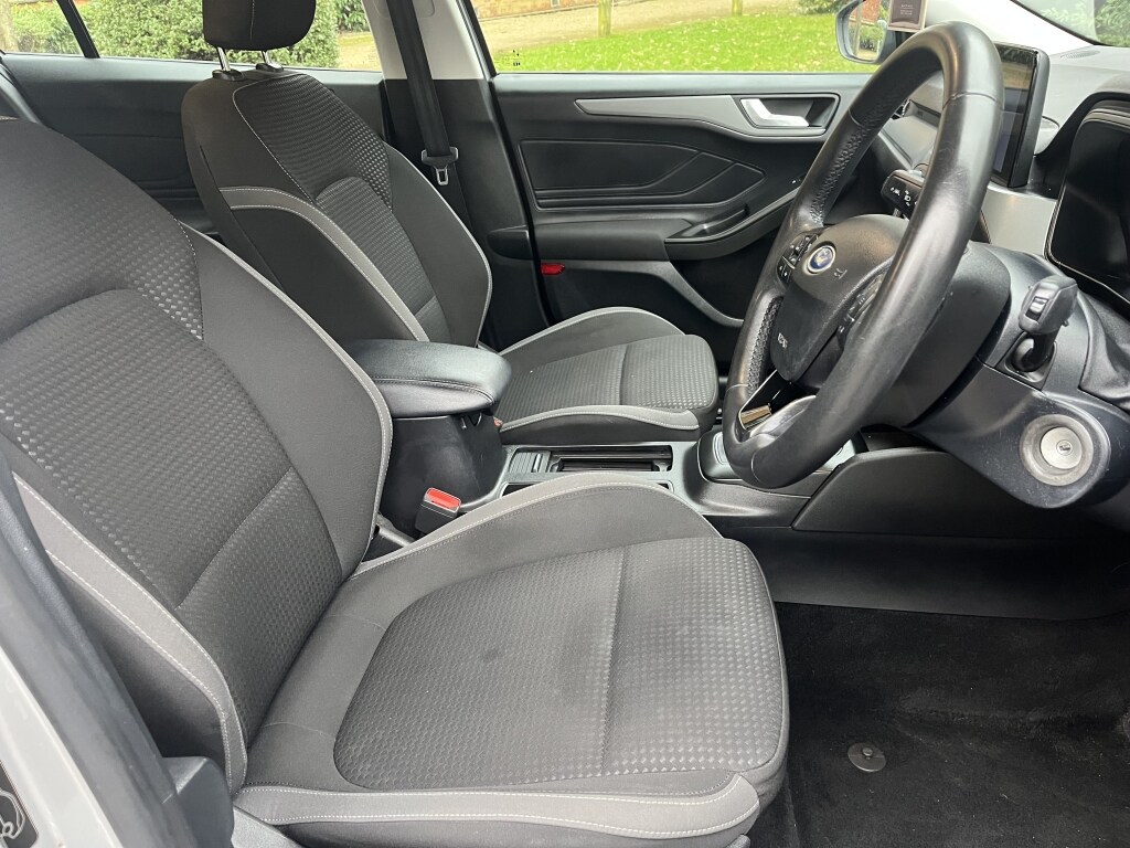 Used Ford Focus 2023 for sale - 77461492: Photo 19