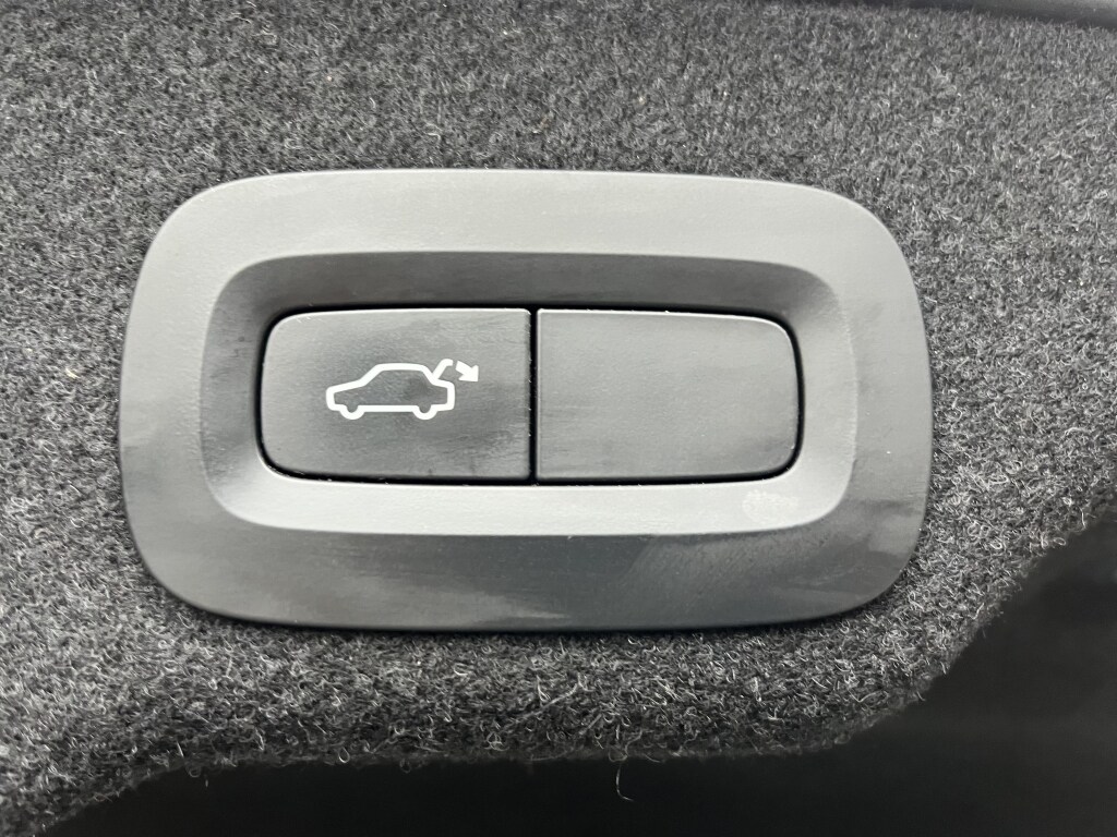 Used Volvo S90 2019 for sale - 77643994: Photo 11