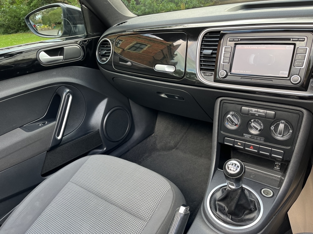 Used Volkswagen Beetle 2014 for sale - 78018610: Photo 31