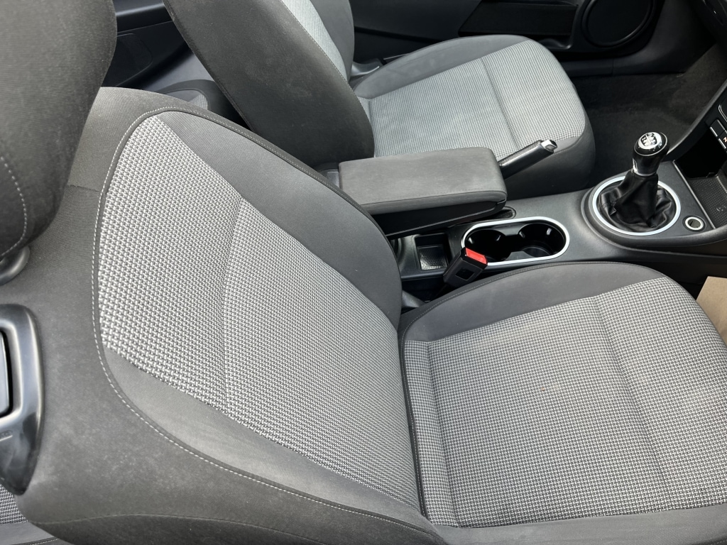 Used Volkswagen Beetle 2014 for sale - 78018610: Photo 33