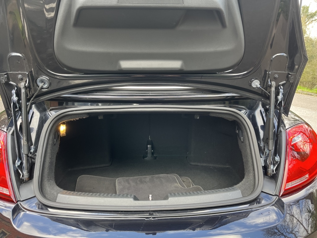 Used Volkswagen Beetle 2014 for sale - 78018610: Photo 35