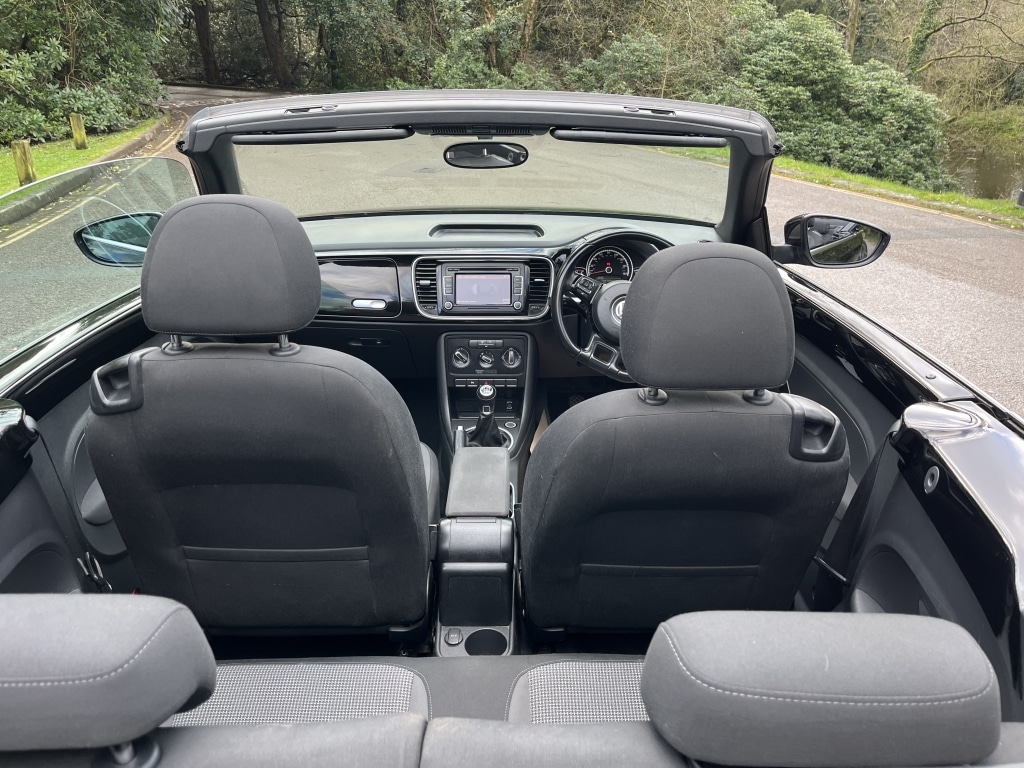 Used Volkswagen Beetle 2014 for sale - 78018610: Photo 7