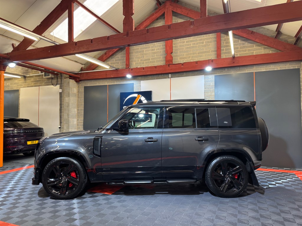 Used Land Rover Defender 2021 for sale - 76696274: Photo 11